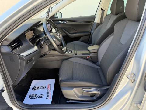 2020 Škoda Octavia — sličica 15
