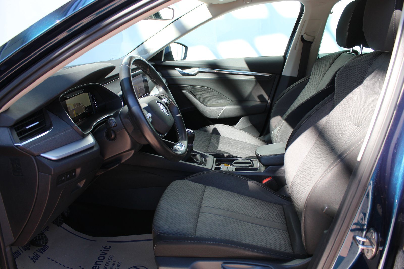 2020 Škoda Octavia Combi — fotografija 8