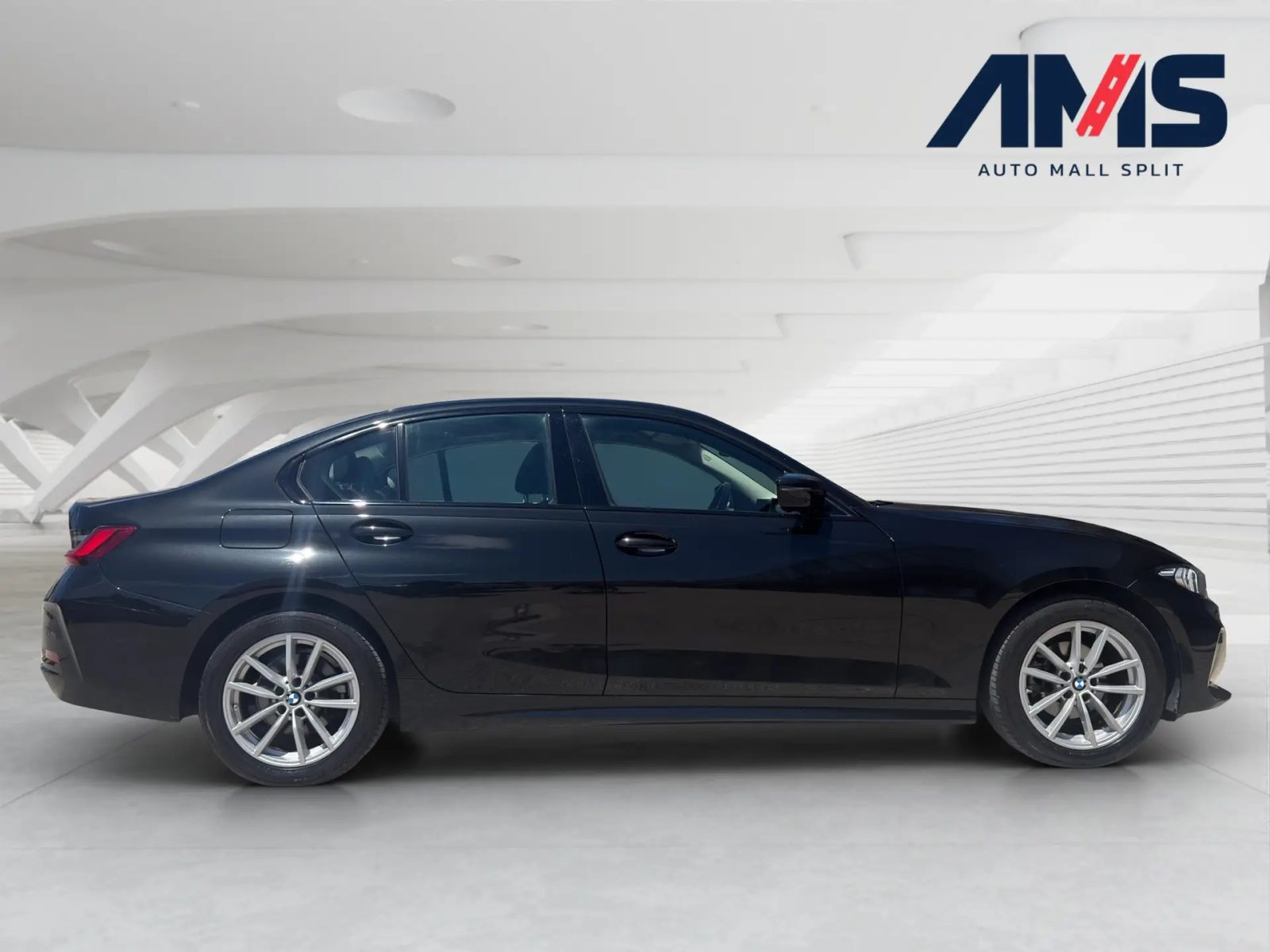2023 BMW Serija 3 — fotografija 6