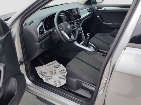 2025 Volkswagen T-Roc — sličica 11