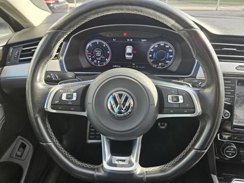 2015 Volkswagen Passat — sličica 12