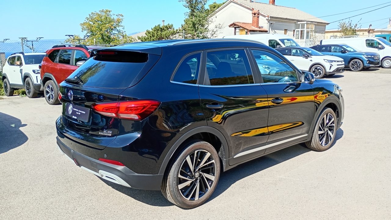 2026 MG ZS — fotografija 8