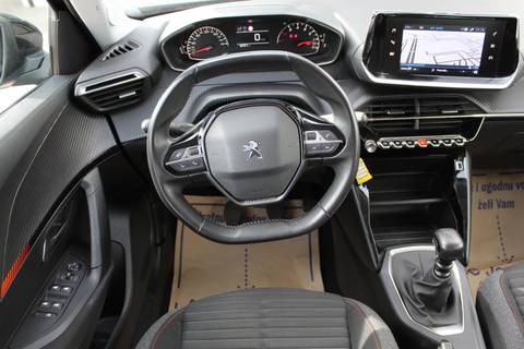 2022 Peugeot 2008 — sličica 10