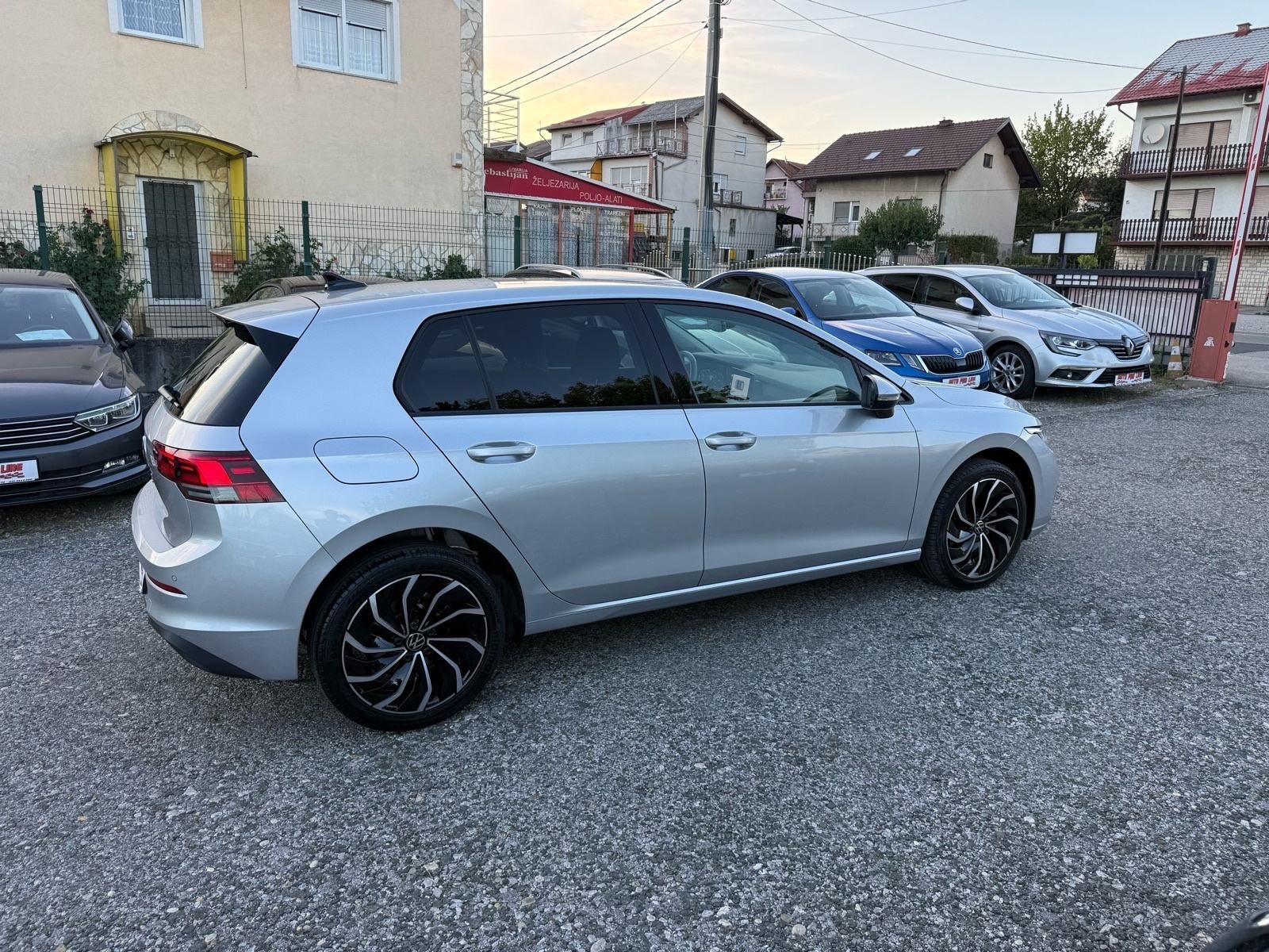 2023 Volkswagen Golf — fotografija 6