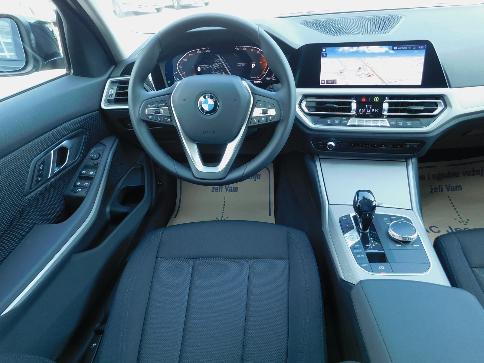 2021 BMW Serija 3 — fotografija 10