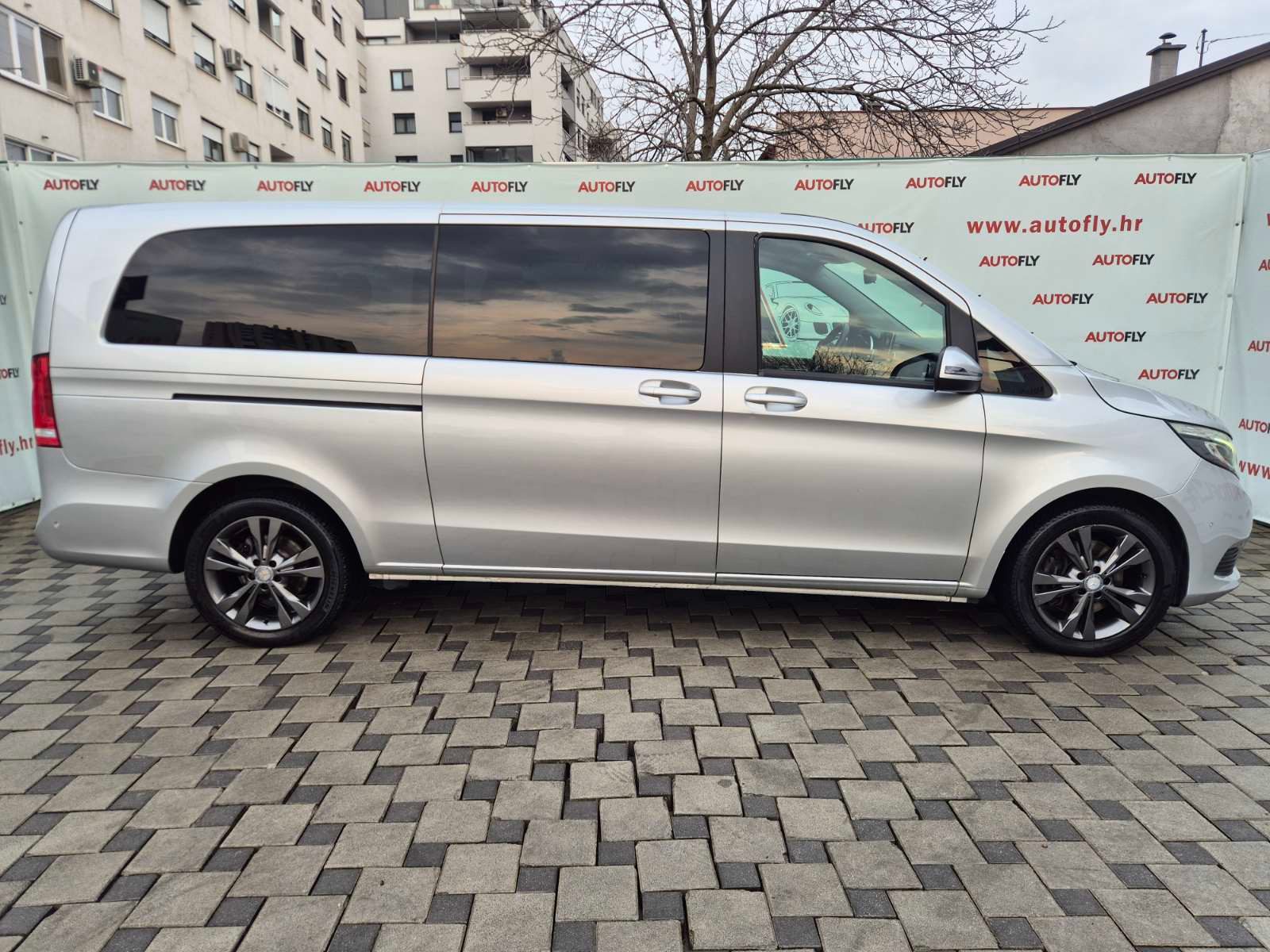 2017 Mercedes-Benz V-klasa — fotografija 5