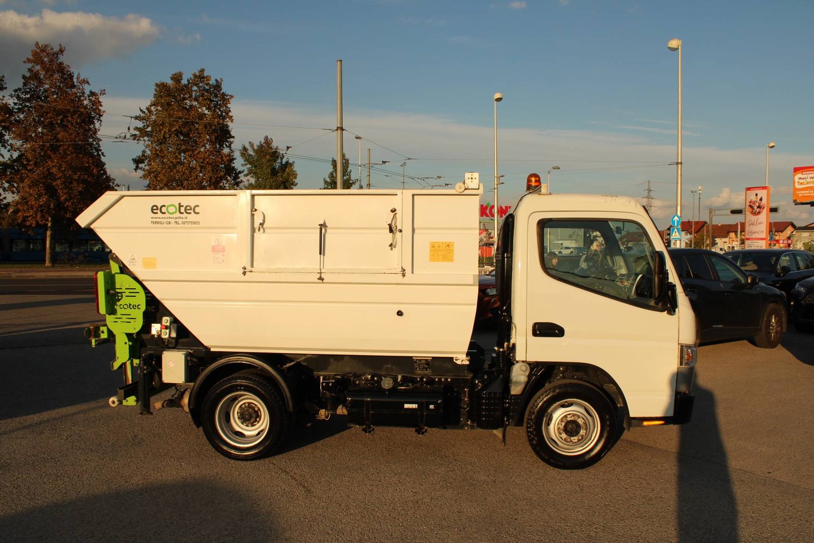 2020 Mitsubishi Canter — fotografija 4