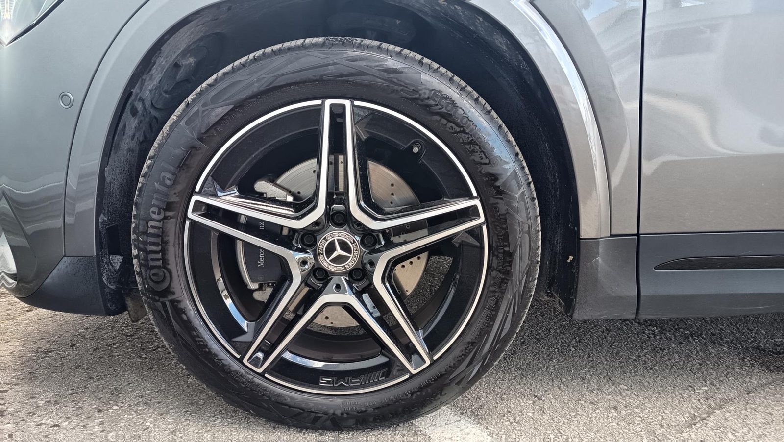 2026 Mercedes-Benz GLA AMG Line — fotografija 12