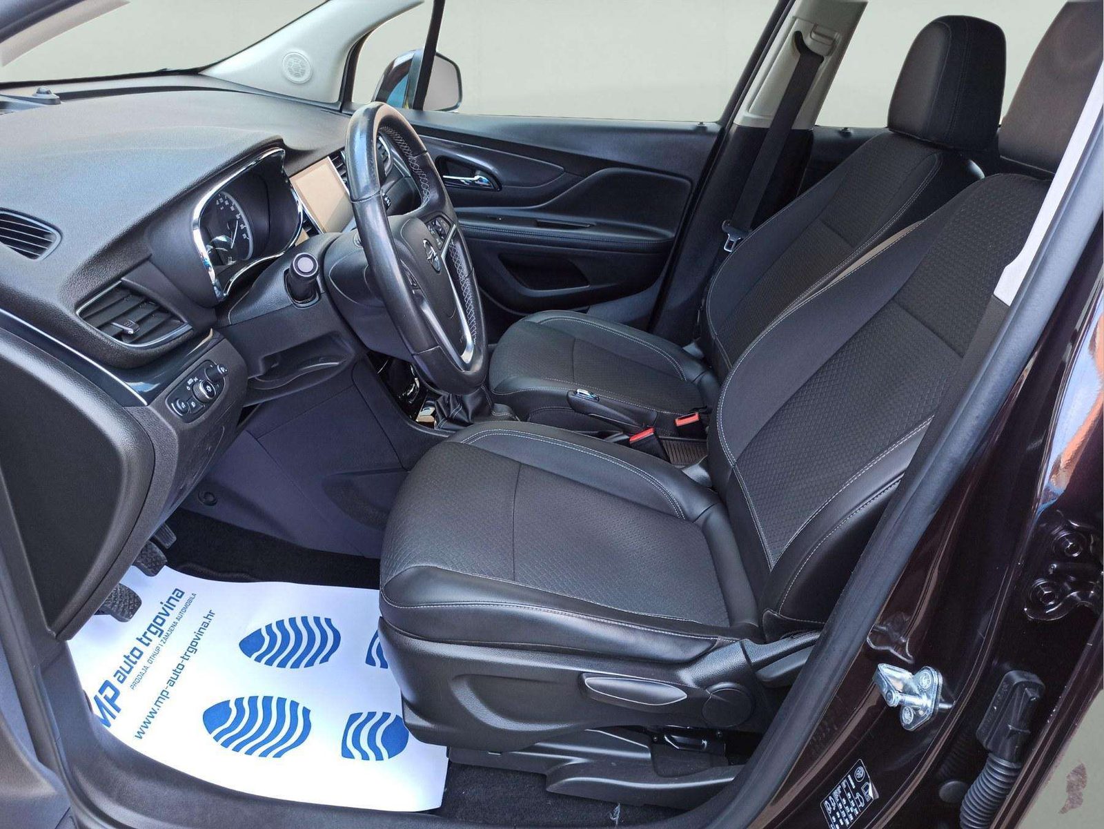 2017 Opel Mokka — fotografija 12