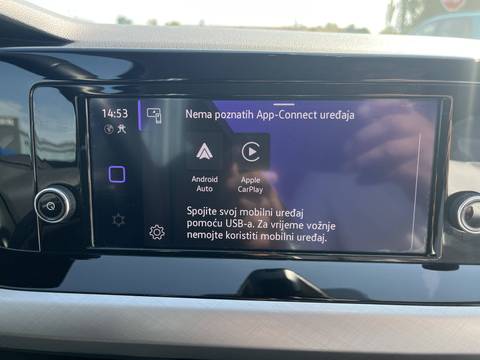 2024 Volkswagen Golf — sličica 26