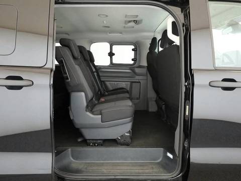 2025 Volkswagen Caravelle — sličica 6