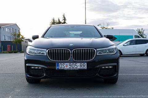 2016 BMW Serija 7 — sličica 2