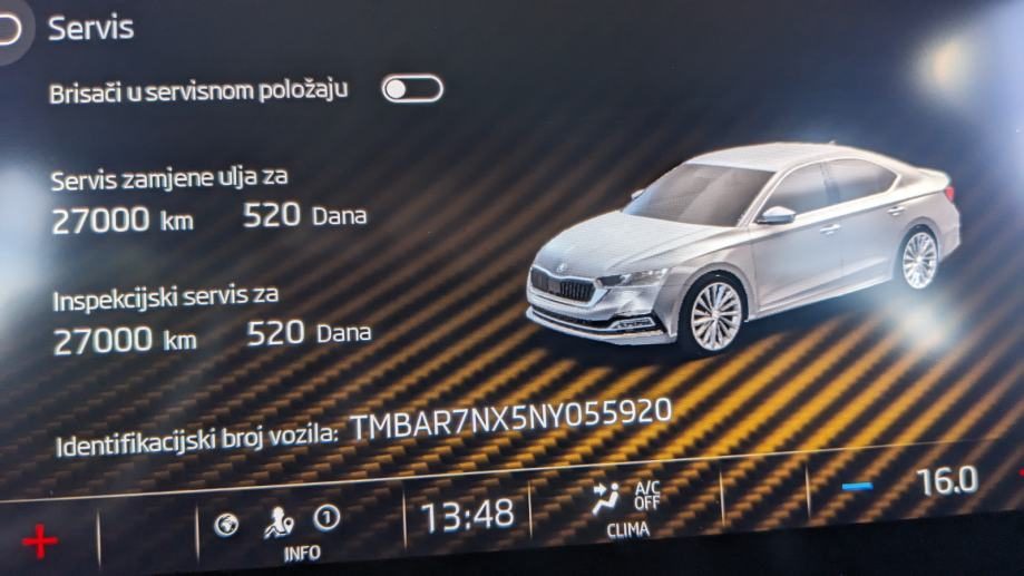 2022 Škoda Octavia — fotografija 20