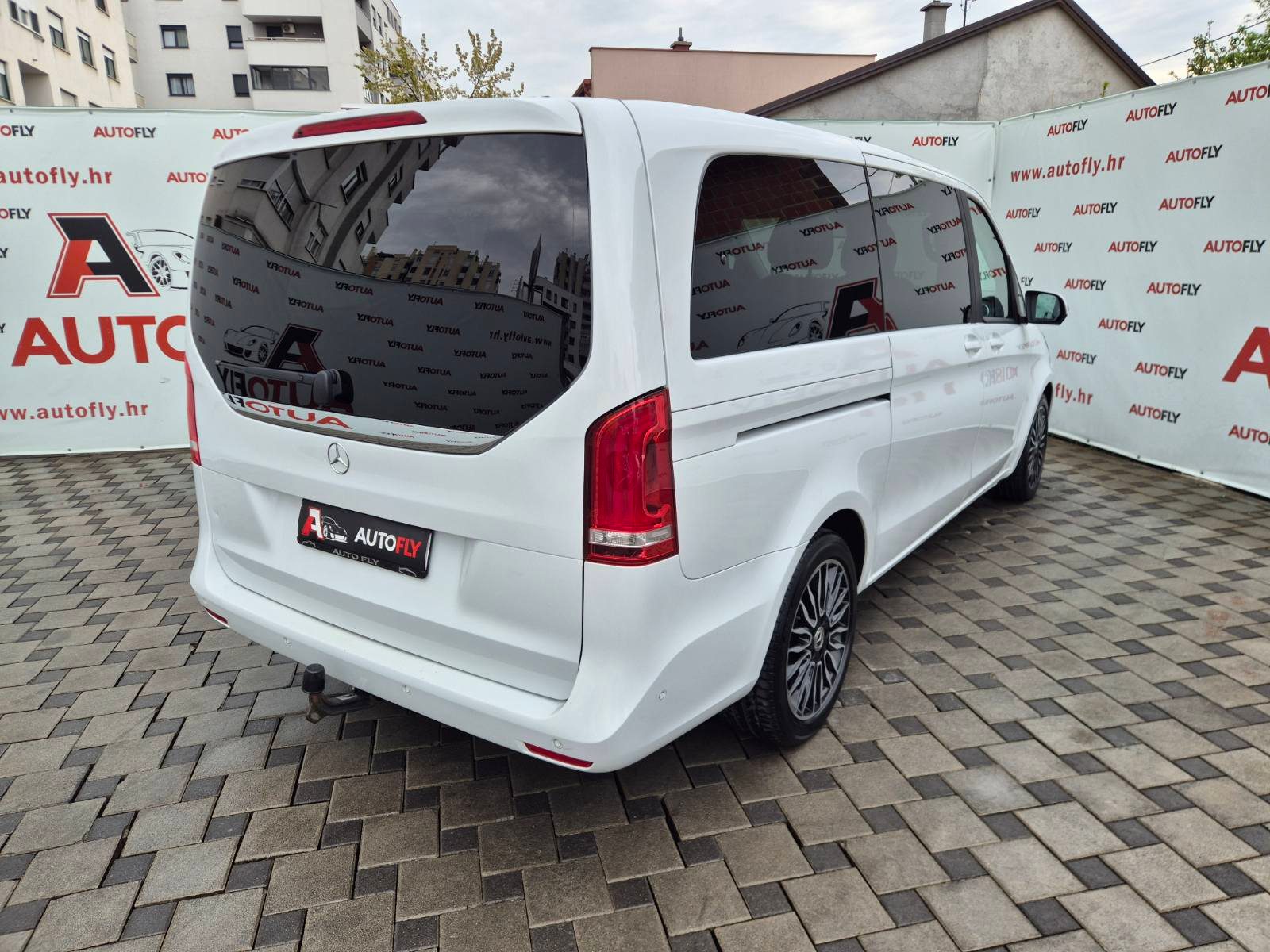 2018 Mercedes-Benz V-klasa — fotografija 8