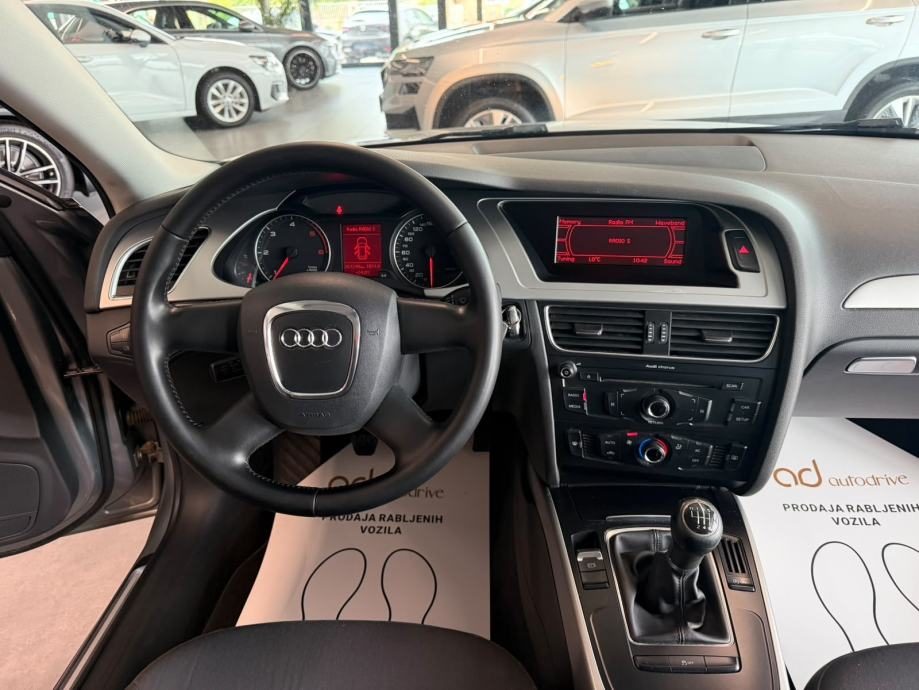 2010 Audi A4 Variant — fotografija 17