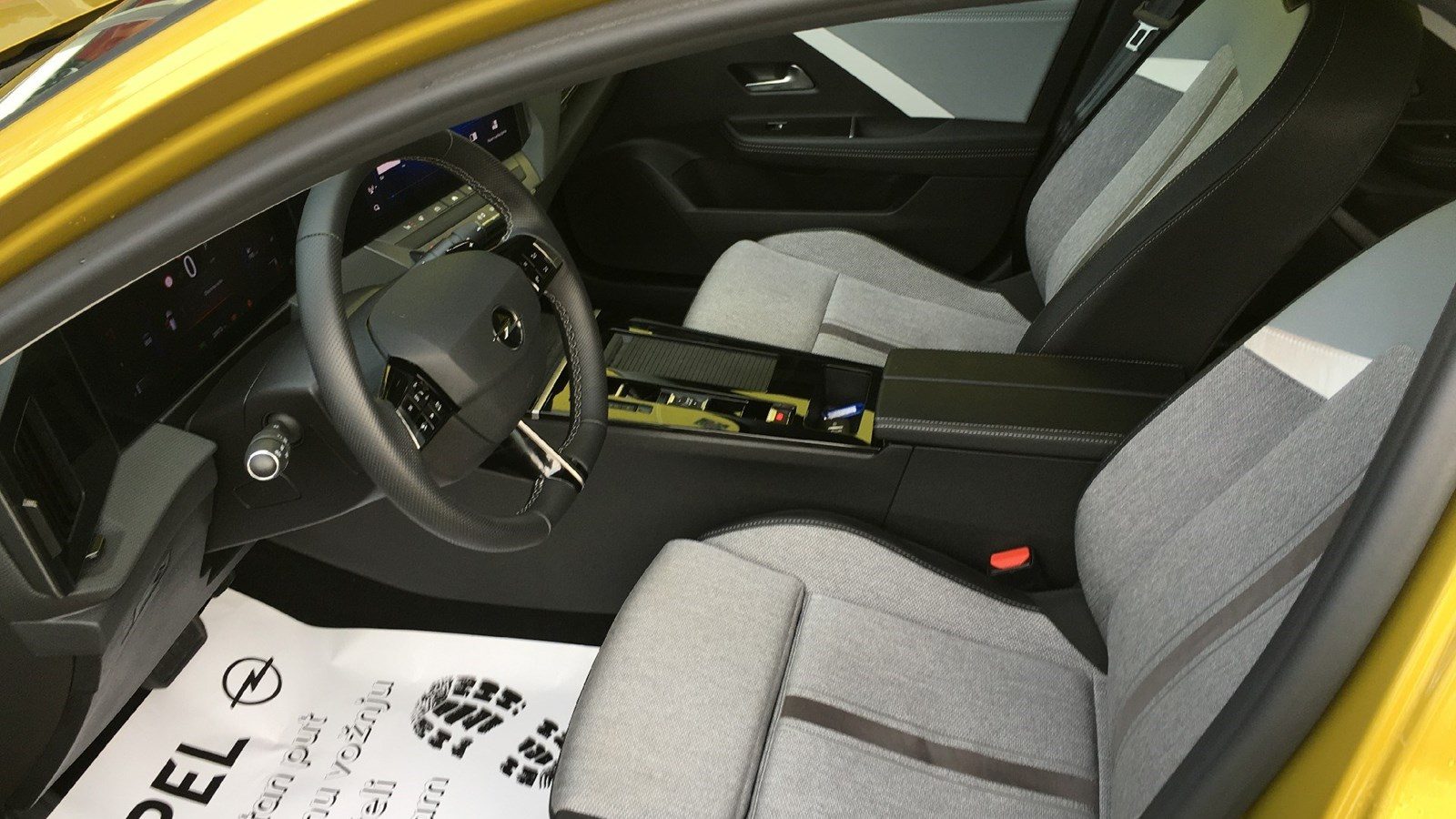 2023 Opel Astra — fotografija 14