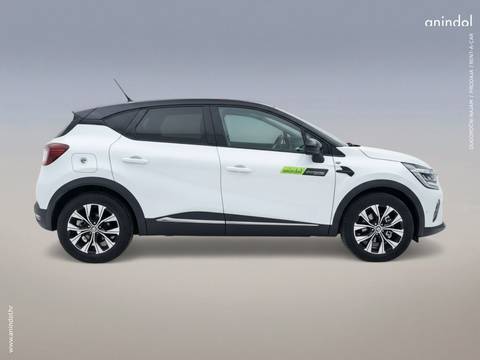 2022 Renault Captur — sličica 3