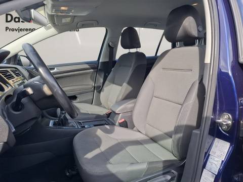 2019 Volkswagen Golf — sličica 10