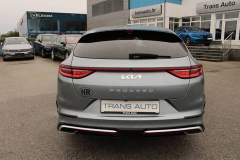 2023 Kia Pro ceed — sličica 6