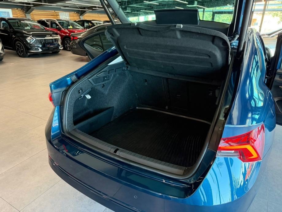 2021 Škoda Octavia — fotografija 25