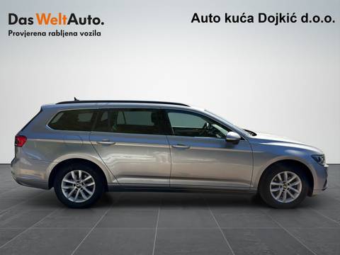 2023 Volkswagen Passat Variant — sličica 3