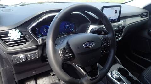 2023 Ford Kuga — sličica 5