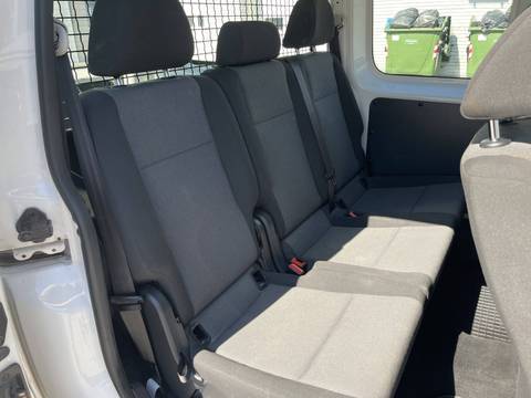 2017 Volkswagen Caddy — sličica 14