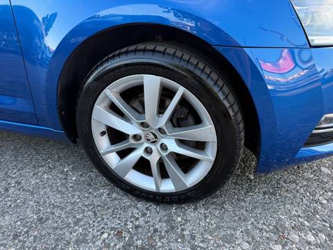 2019 Škoda Octavia — sličica 9
