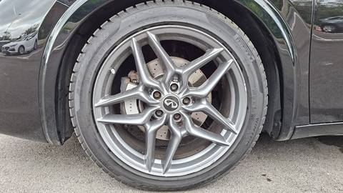 2017 Infiniti Q30 — sličica 22