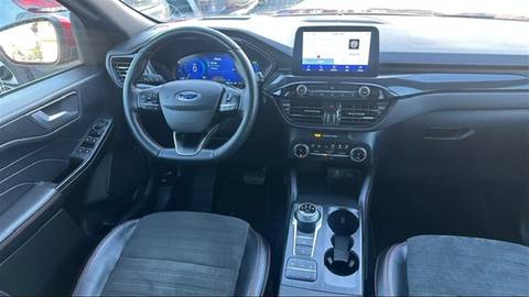 2023 Ford Kuga — sličica 11
