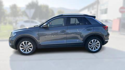 2023 Volkswagen T-Roc — sličica 4