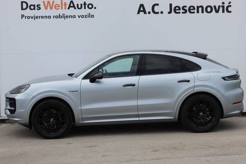 2026 Porsche Cayenne — sličica 6