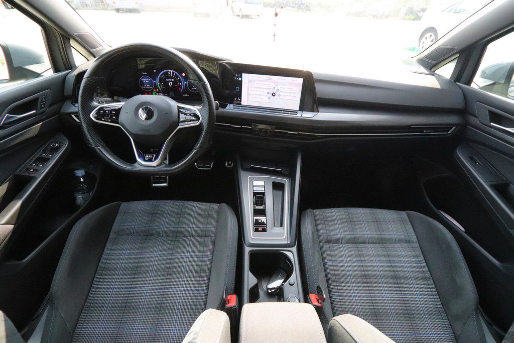 2021 Volkswagen Golf — fotografija 5