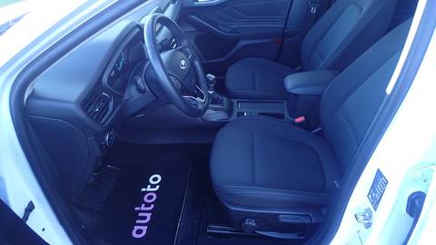 2021 Ford Focus — sličica 7