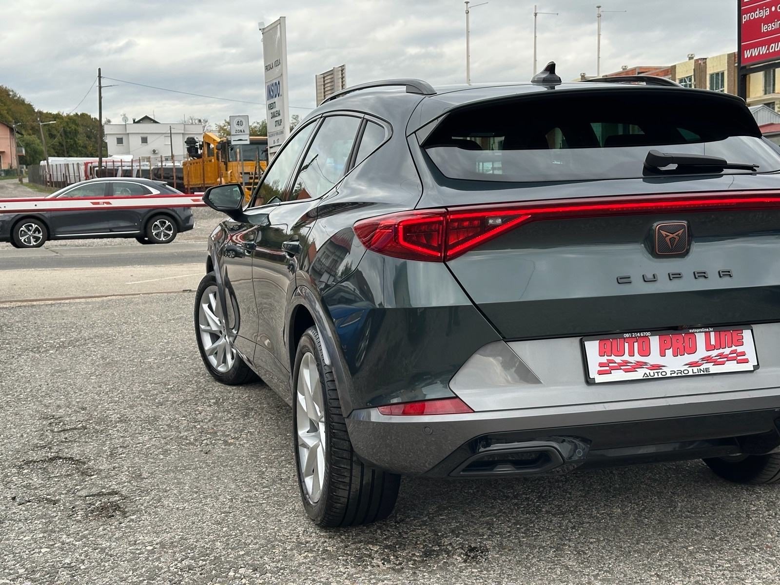 2022 Cupra Formentor — fotografija 3