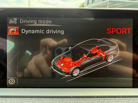 2016 BMW Serija 3 Advantage — sličica 12