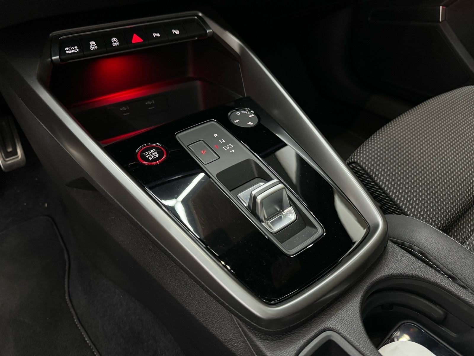 2023 Audi S3 — fotografija 12
