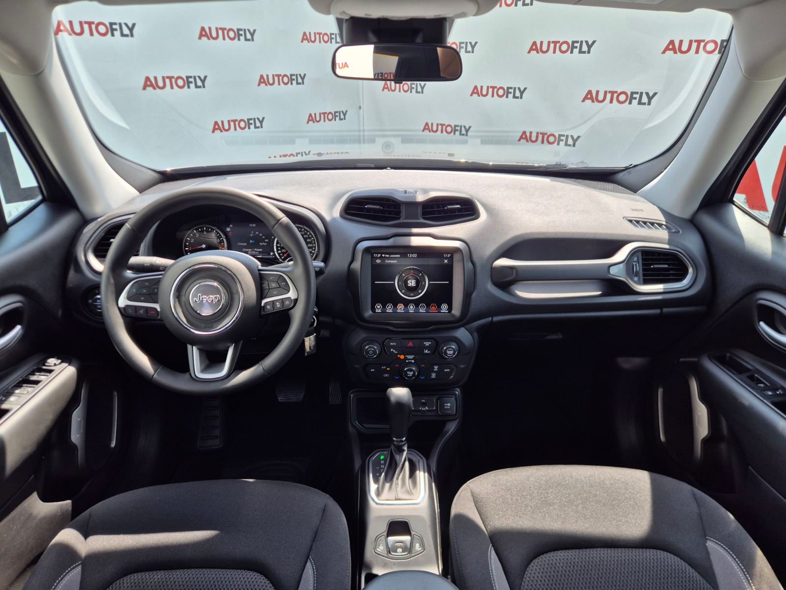 2023 Jeep Renegade — fotografija 12