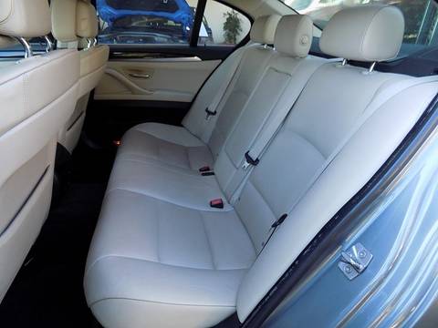 2010 BMW Serija 5 — sličica 9