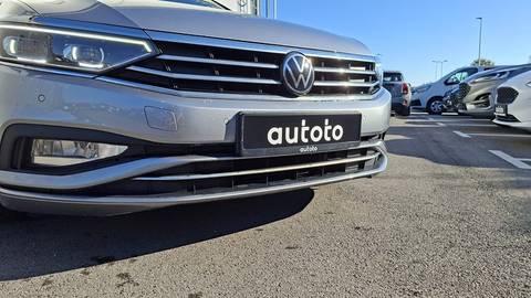 2020 Volkswagen Passat — sličica 27