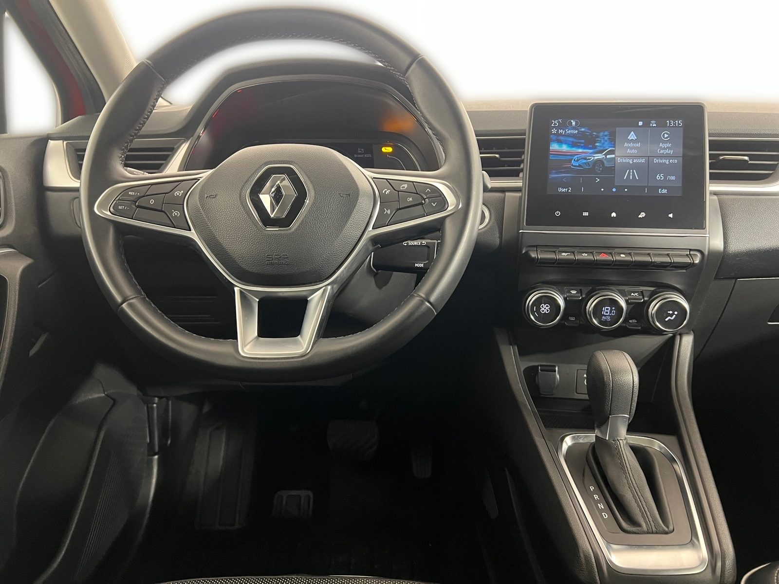 2023 Renault Captur — fotografija 15