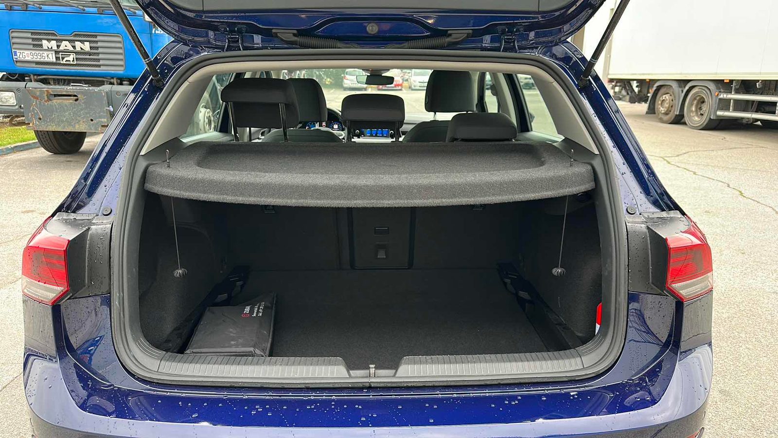 2024 Volkswagen Golf — fotografija 12