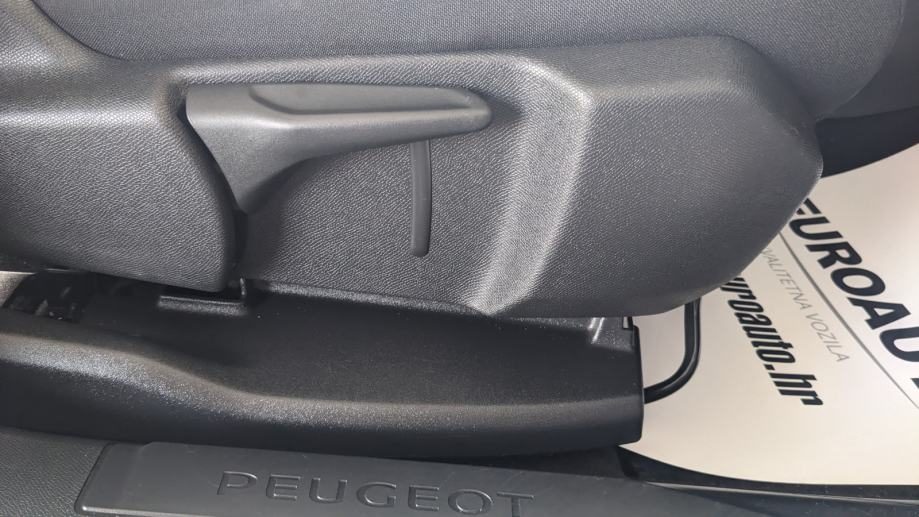 2019 Peugeot 3008 — fotografija 26