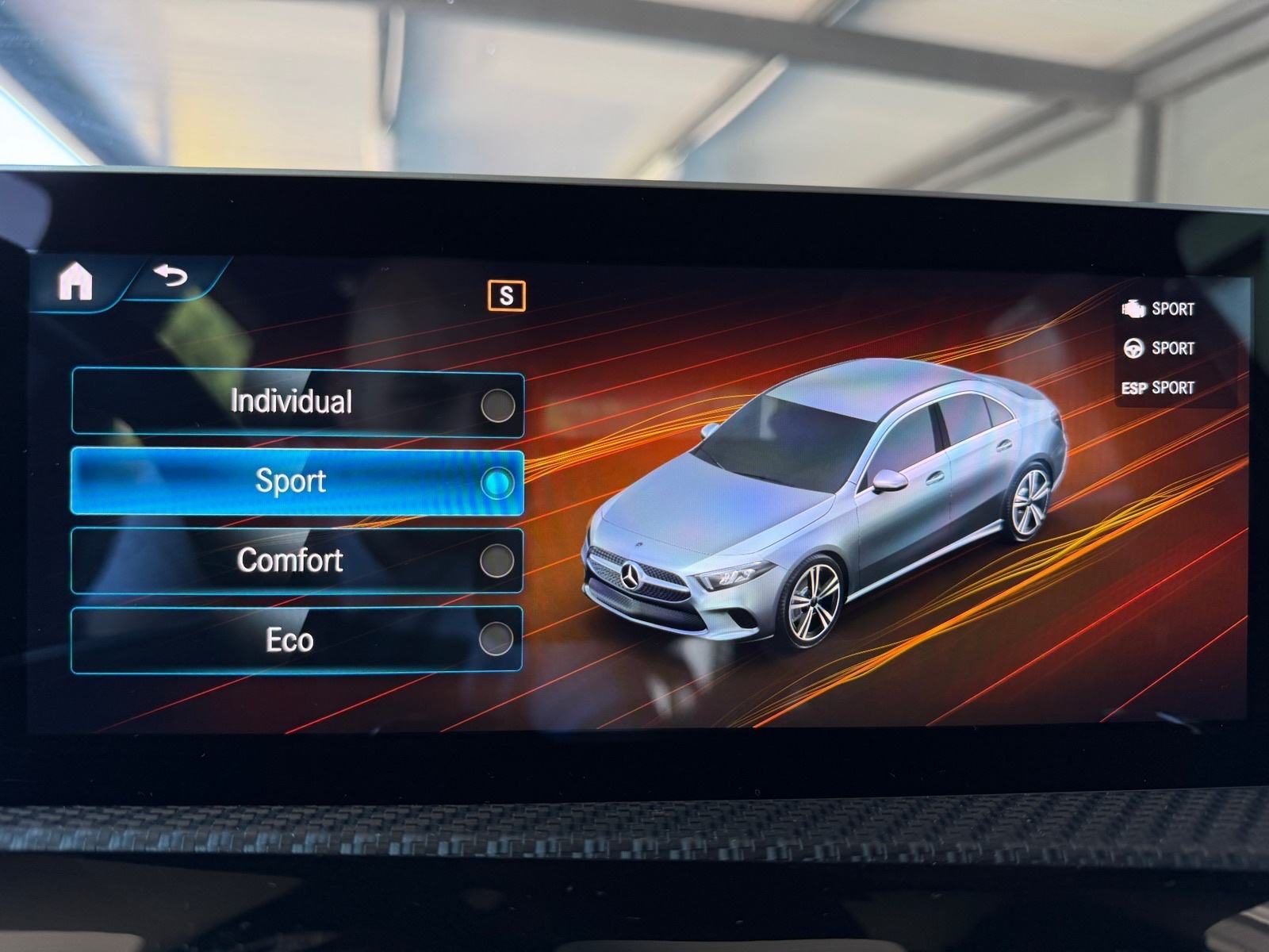 2020 Mercedes-Benz A-klasa — fotografija 18