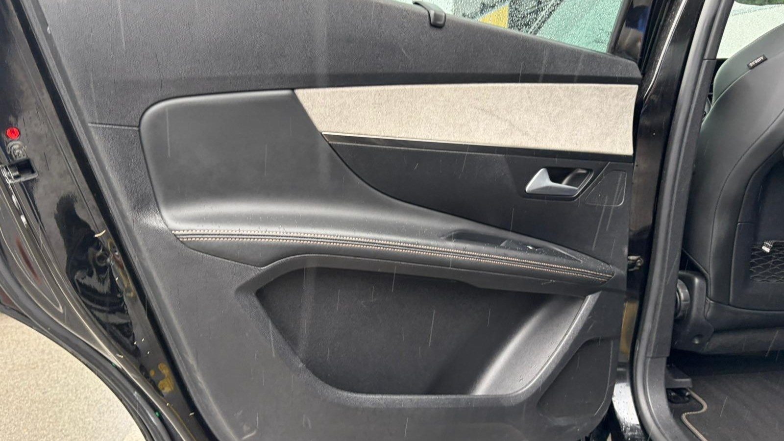 2021 Peugeot 5008 — fotografija 17