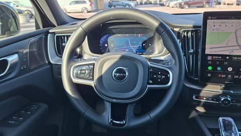 2025 Volvo XC60 — sličica 10