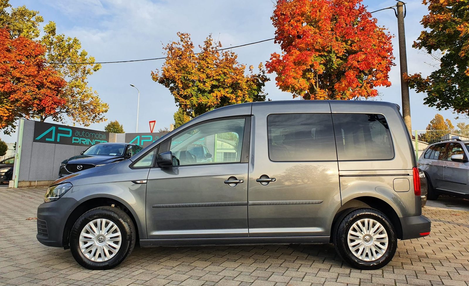 2019 Volkswagen Caddy — fotografija 3