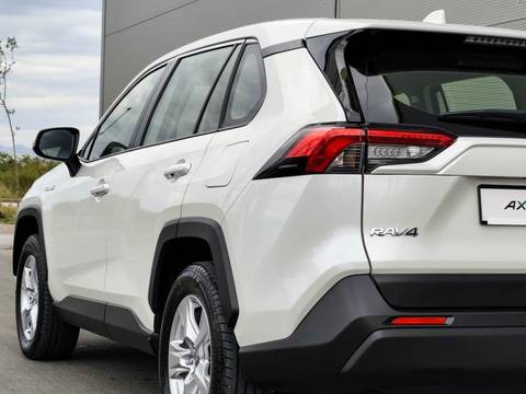 2021 Toyota RAV4 — sličica 6