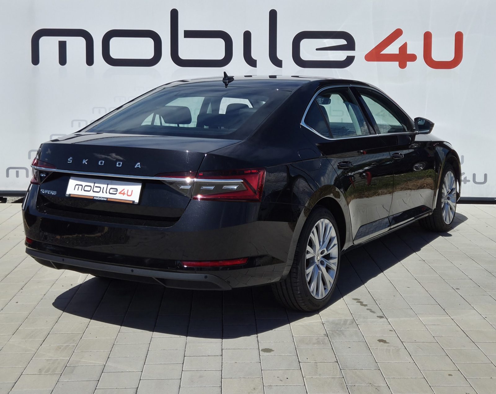 2023 Škoda Superb — fotografija 4