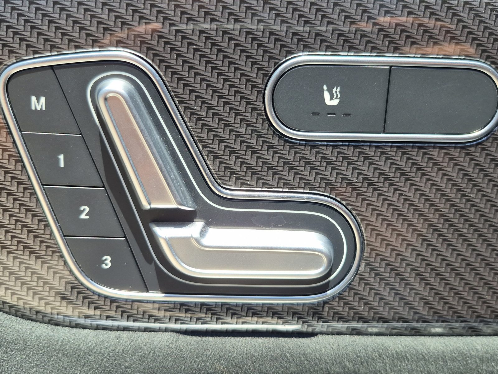 2023 Mercedes-Benz GLA — fotografija 18